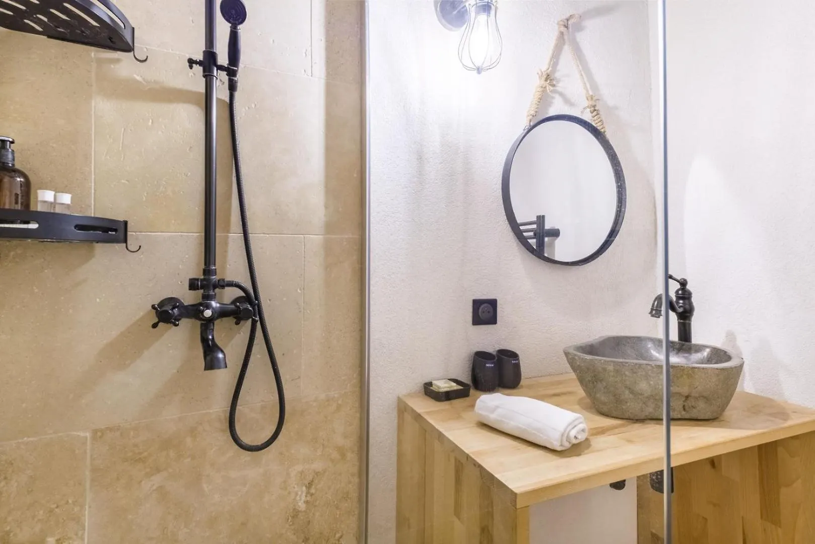 Charmant Appartement - Saint Paul De Vence Village